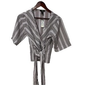 Streetwear Society short sleeve size small